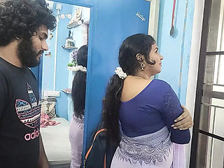 Desi Wife in Saree Gets Hard Fuck with Ass Kissing & Lip Lock Romance