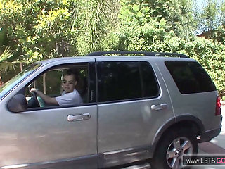Casual Teen Sex - Cutie got anal fucked on a first date!