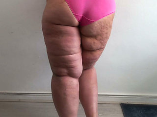 Stepmother Invites Gym Trainer Instructor for Hot Oil Body Rub Naked After Gym Close up