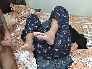 A Muslim Girl and Hindu Boy's Secret Love Story - Hindi audio