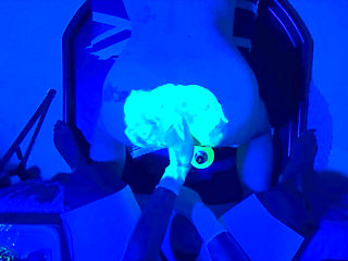 Ultraviolet Anal Punishment