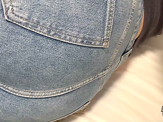 Candid BBW Jeans Farting