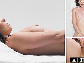 Casey Calvert - Free Premium Video Up Close - How Women Orgasm With Passionate Solo Female Masturbation! Full Scene