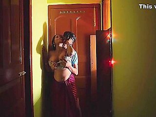 Desi Big Ass Aunty Fuck With A While At Home , 28 Min With Young Boy