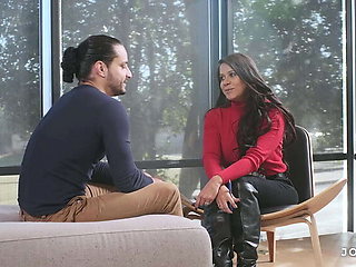 Amateur Latina Therapist Jolla Pr Fucked By Patient Mark Stones In Office Role-Play Squirting