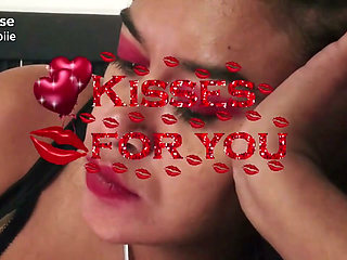 Xhamsterlive: Kisses for You From Barbiie