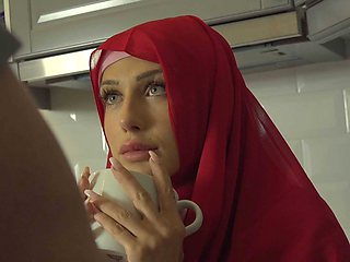 Nicole Love & Steve Q in Sexy Muslim Girl Spreads For Cash - Porncz