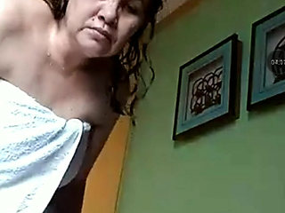 Just watching assy bathing time preparing to work