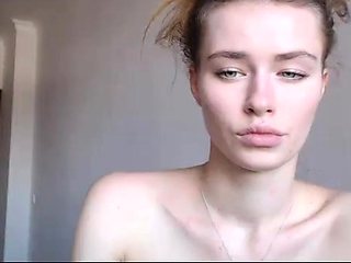 Brunette Solo Webcam Masturbation