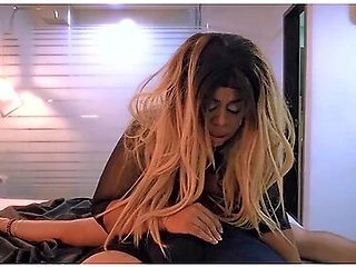 Ebony Milf Teacher Invites Her Favorite Student To Sit On His Face And Smother Him With Her Fat Ass