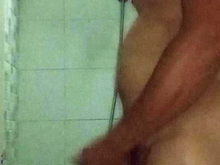 Big dick bathroom squirt