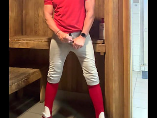 Alpha Jock fun in the sauna with JockDad87 part 8