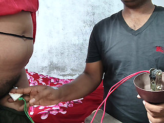 Electrician ne chod chod kr meri chut fad diya bihari sonam