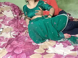 Indian village bhabhi fuck his tite pussy with his brother in law