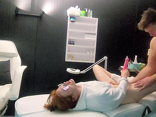 After the Massage, the Masseuse Decided She Wanted to Have Some Fun and Asked the Client to Help Her with Her Fingers, 2 Orgasms