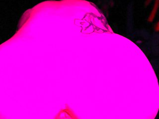 Amateur close up ass toying