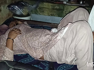 Desi India hot bhabhi Delhi girl
