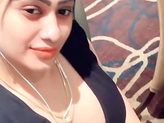 Bhabhi indian big boobs