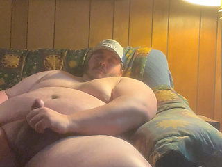 Massive Handsome Muscle Chub Nudist Posing & Playing With His Pole