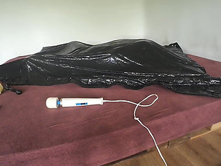 Vacuum Bed and My Orgasm