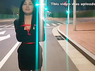 Chinese Girls Throw Trash Anywhere And Tie Up