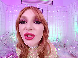 Hairy Redhead Lacy Lennon Facefuck POV