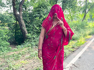 Hotty_ragini's Horny Desi Bhabhi Gets Creampie Fuck in Jungle After Lift – Hindi Sex Video