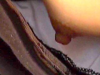Delicious nipples caught on the voyeur cam in the downblouse clip