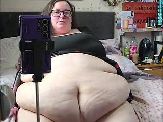 SSBBW BBW Belly Goddess Bathroom Strip