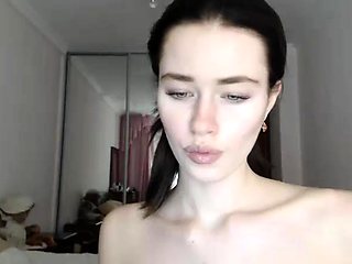 Amateur Teen georgeus brunette 1