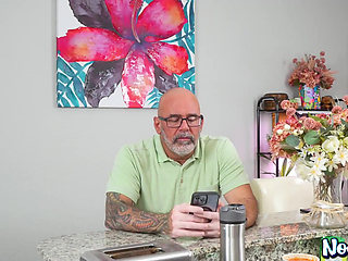 Cheating Hubby's Secret Teen Therapist Blowjob Risk