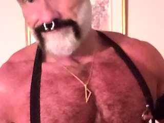 The Singlet Smoker