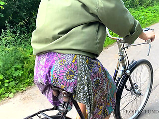 Amateur summer sex on a bike tour