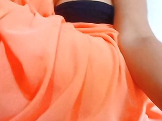 Srilankan sexy women showing her beautiful day asian women sexy video.swxy lady srilankan.saree with sex.beautoful girl  hot a s