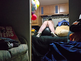 36 inch beach ball hump