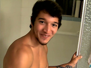 Shower Stroking Jock Jizzy