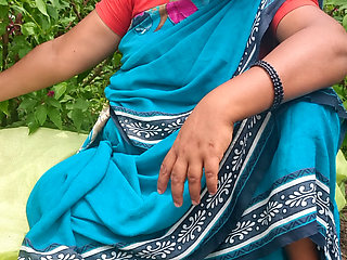 Big ass indian village aunty outdoor sex