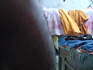 Busty Banuu Bhabhi's Pussy Fucked by Putting Dick in Her Pussy