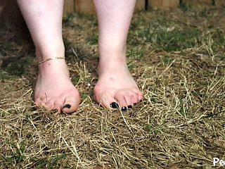 Little Miss Rya Barefoot in the Grass