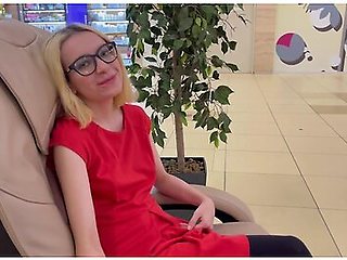 Helgi Verhiniz In He Paid The Shy Girl He Met To Have Extreme Sex In A Public Restroom. Huge Squirt On The Floor
