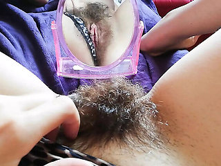 Extreme Hairy Bush Close-Up: Cuteblnde666 Plays in Front of Mirror