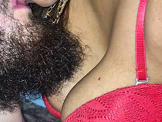 The Very Daring Girl Decided to Fuck in a Motel, Without a Condom with a Customer