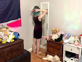 stepdad rips open stepdaughters pantyhose and fucks her hard till he creams all over her ass and hose