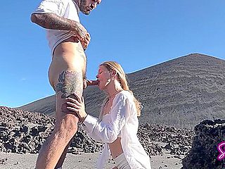 Public Sex - We Hiked A Volcano And He Erupted In My Mouth - Sammmnextdoor Date Night #13
