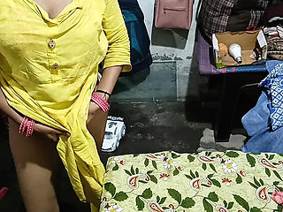 Pyari Bhabhi Gets Rough Anal in Doggy Style – Hindi Audio, Big Ass and Cumshot