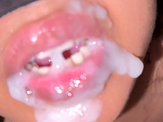 Sexy Sensual Mother-in-law Was Licking Son-in-law's Penis and Eating It.