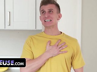 Pie and pussy: oliver's no nut november finishes with crystal's steamy daughter-in-law service