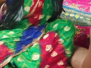 Mature Left Naked Desi Style