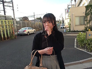 A196F07 Picking up a pure girl after a part-time job! Even though she knows it's AV, she follows along to a love hotel and has endless sex with a sullen girl!