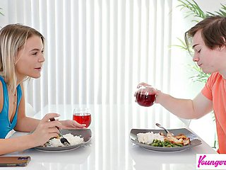 Blonde MILF Evelyn Payne Lures Anthony Pierce into Seductive Family Dinner Before Deep-Throat Blow